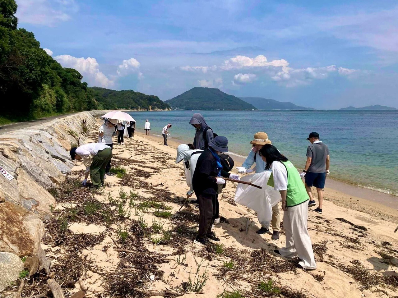 学びと食事を含む半日の地域貢献活動 CSR